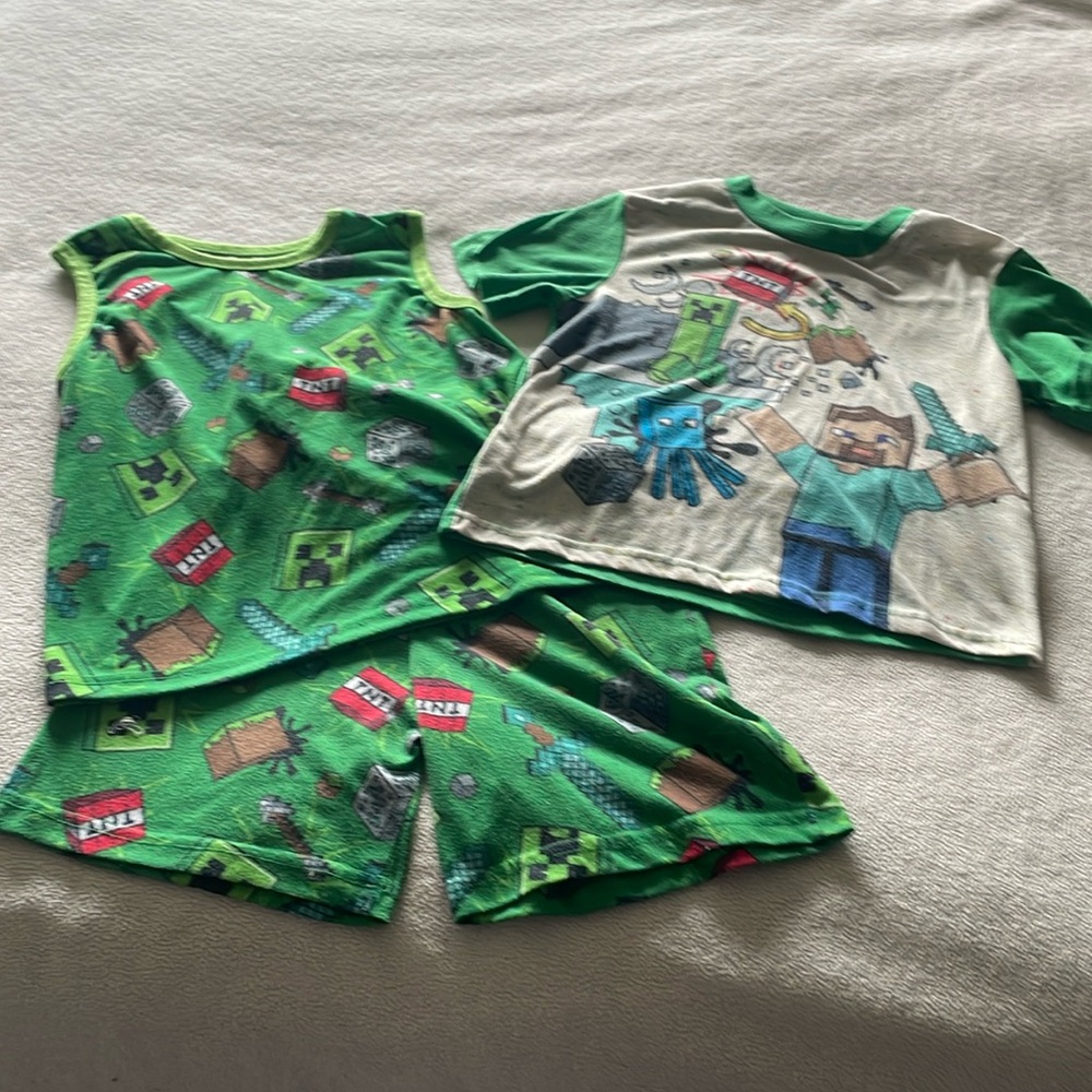 Minecraft Kids 3-Piece Pajama Set | Size 8 | Gamer Sleepwear